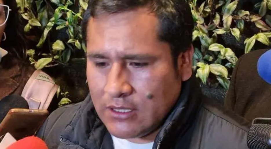 Ministro Montaño: “Compañero Huaytari debe responder ante la justicia y abrir todas sus cuentas”